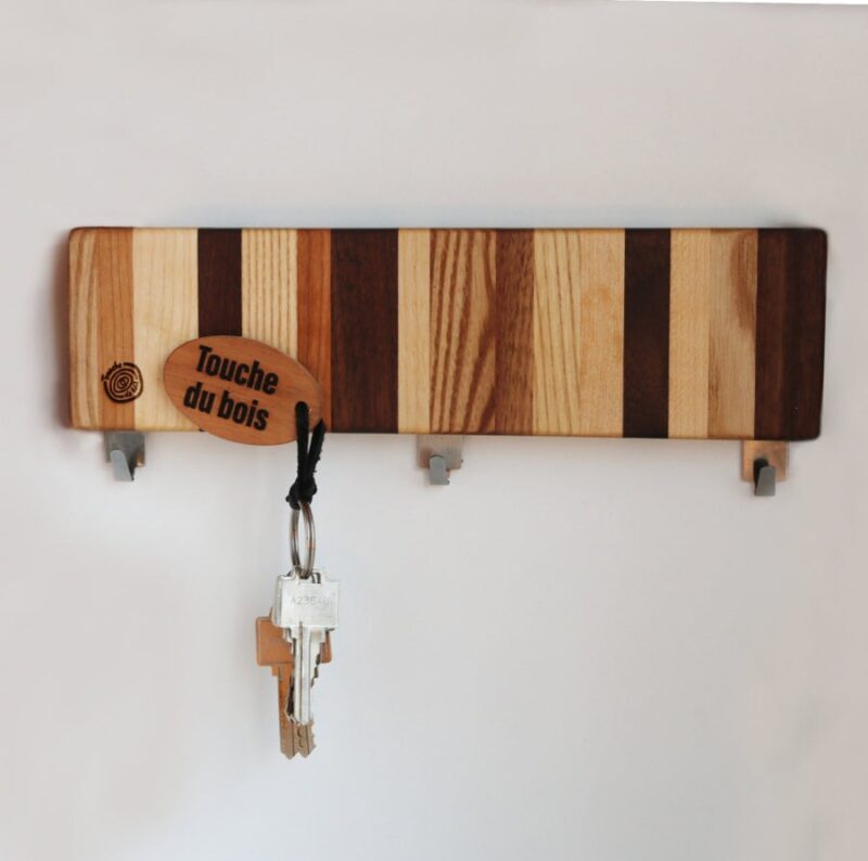 organisateur-mural-magnetique-cles-bois-cadeau-corporatif