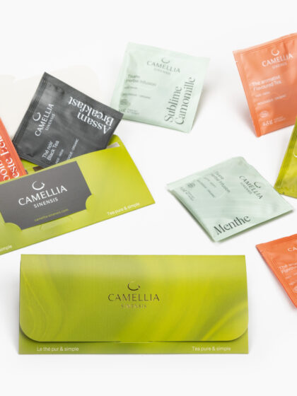 Enveloppe de 2 sachets de thé et carte de visite